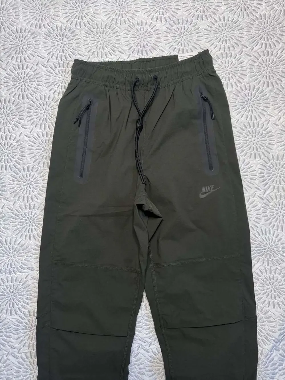 Nike Tech Woven Pants Olive Sequoia Green HM8241-355 Men's Size XS